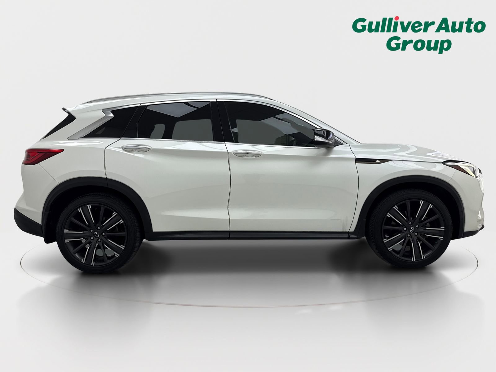 Used 2021 INFINITI QX50 Luxe w/ Appearance Package FWD image 10