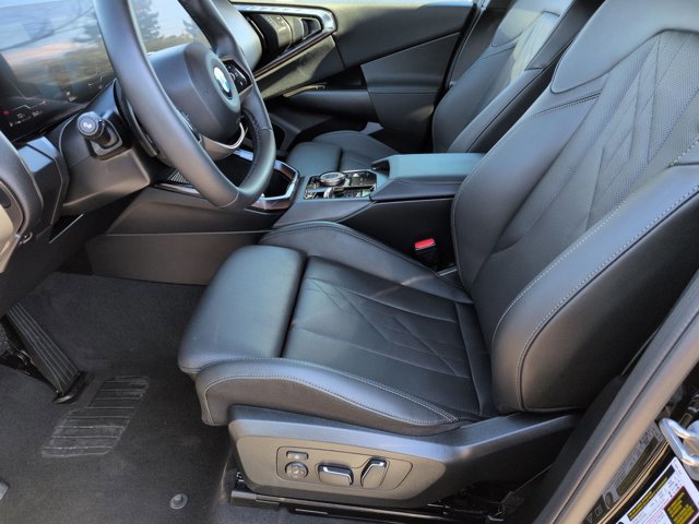 Used 2025 BMW X3 xDrive30i w/ Premium Package image 16