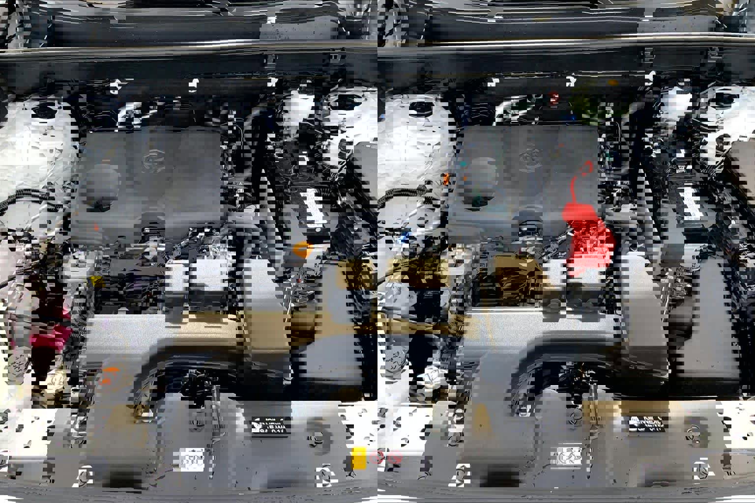 New 2025 Toyota RAV4 XLE image 16