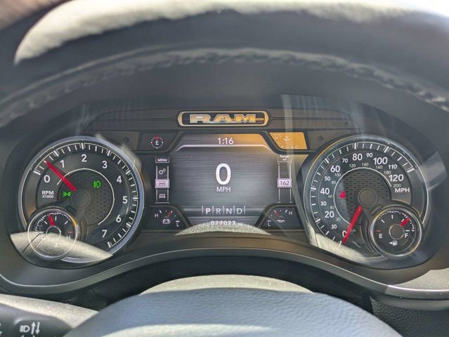 Used 2020 RAM 1500 Laramie w/ Sport Appearance Package AWD/4WD image 25