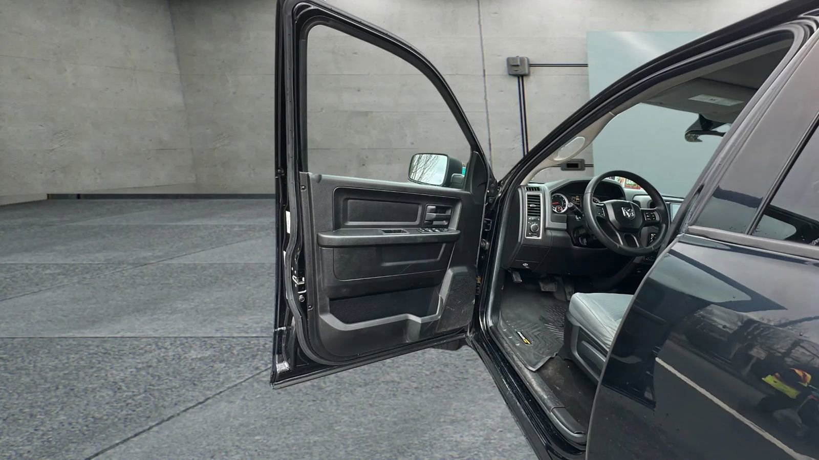 Used 2013 RAM 1500 Tradesman w/ Popular Equipment Group image 19