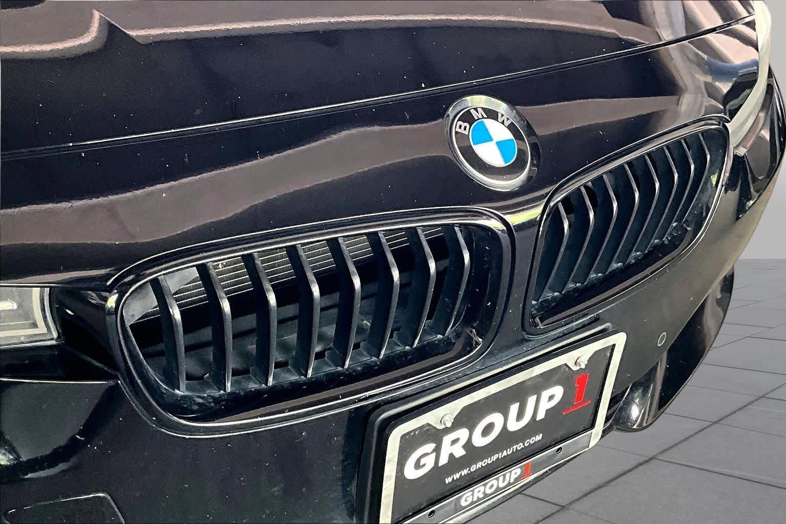Used 2015 BMW 320i Sedan RWD image 29