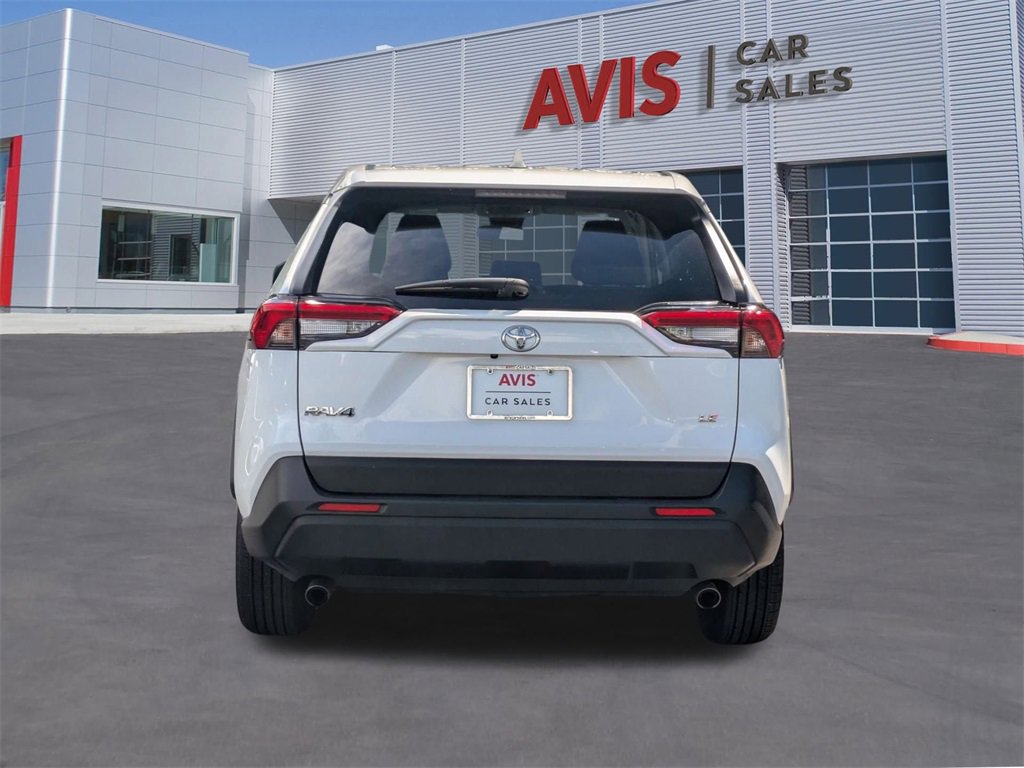 Used 2025 Toyota RAV4 LE image 7