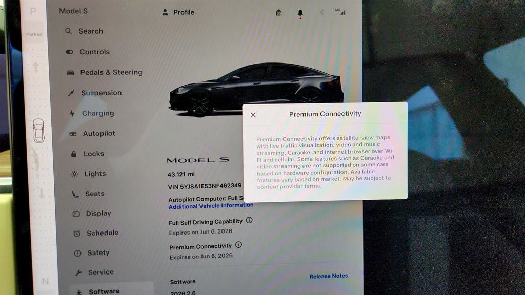 Used 2022 Tesla Model S AWD/4WD image 16