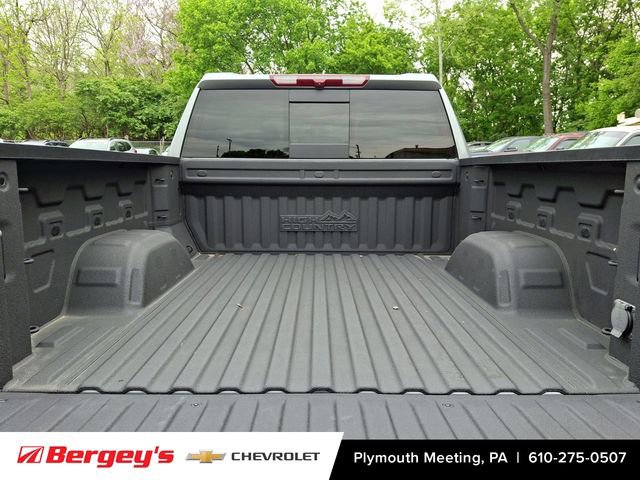Certified 2023 Chevrolet Silverado 1500 High Country w/ Z71 Off-Road Package AWD/4WD image 32