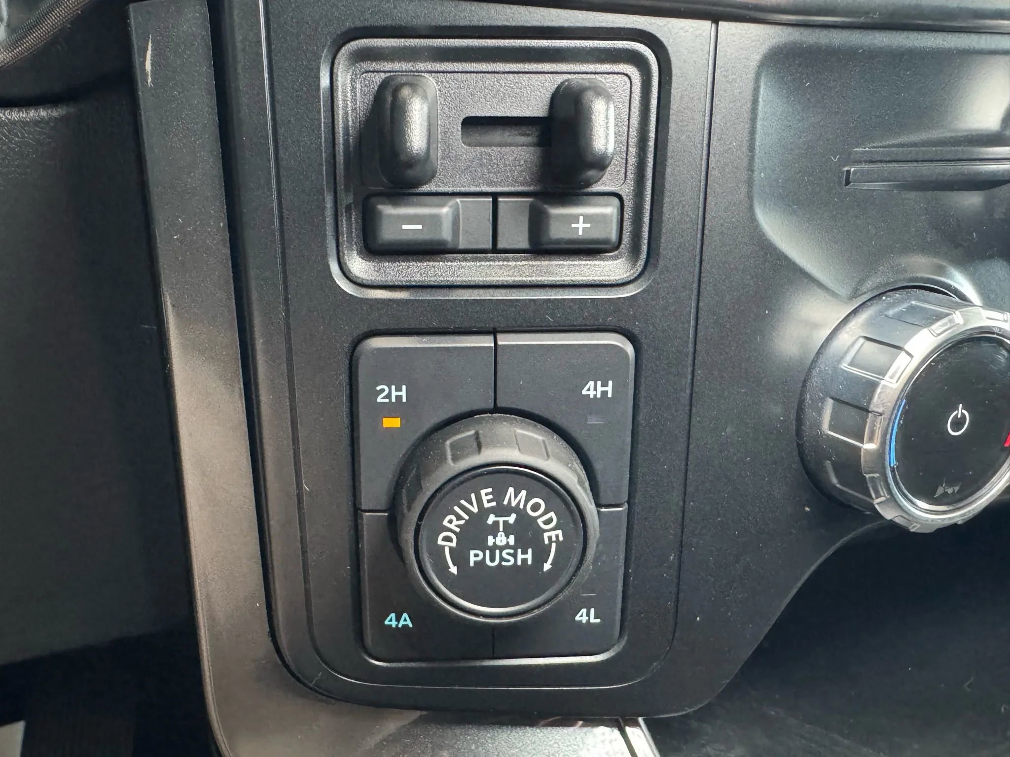 Used 2023 Ford F150 Tremor w/ Equipment Group 402A High image 33