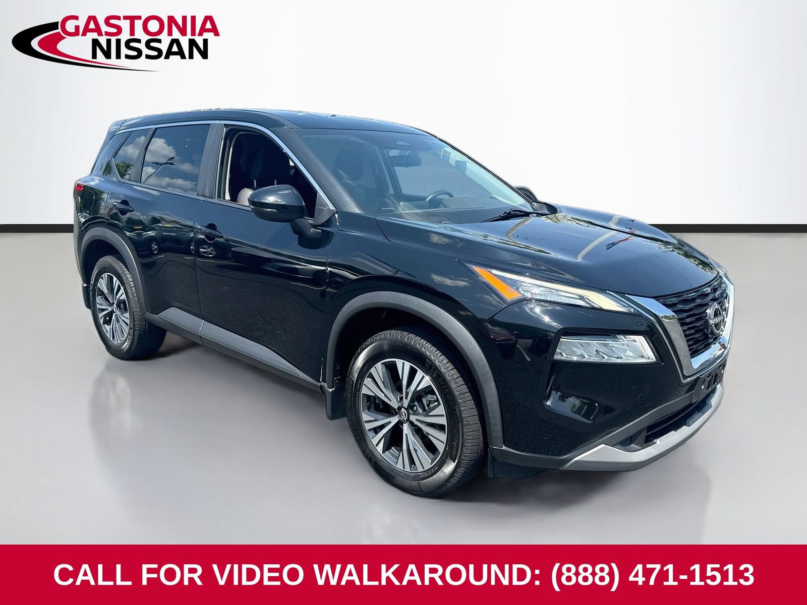 Used 2022 Nissan Rogue SV FWD image 1