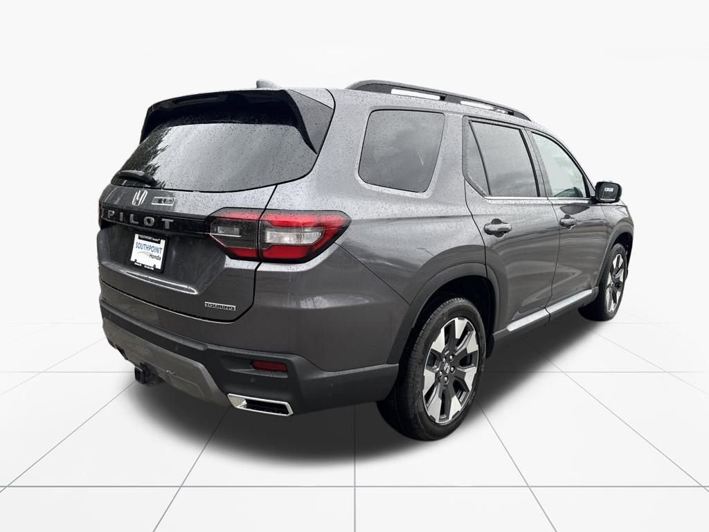 New 2026 Honda Pilot Touring image 8