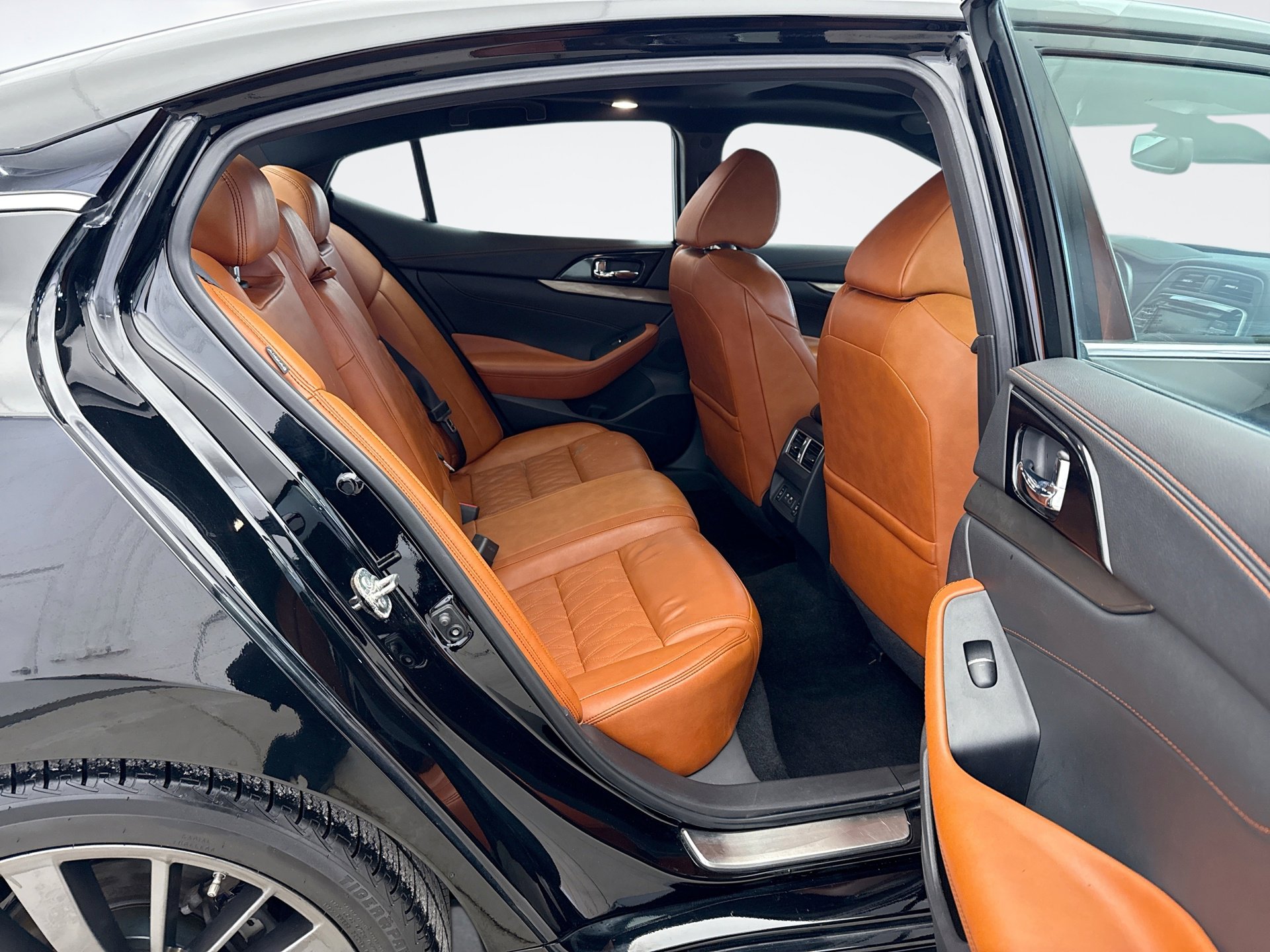 Used 2019 Nissan Maxima Platinum w/ Reserve Package image 18