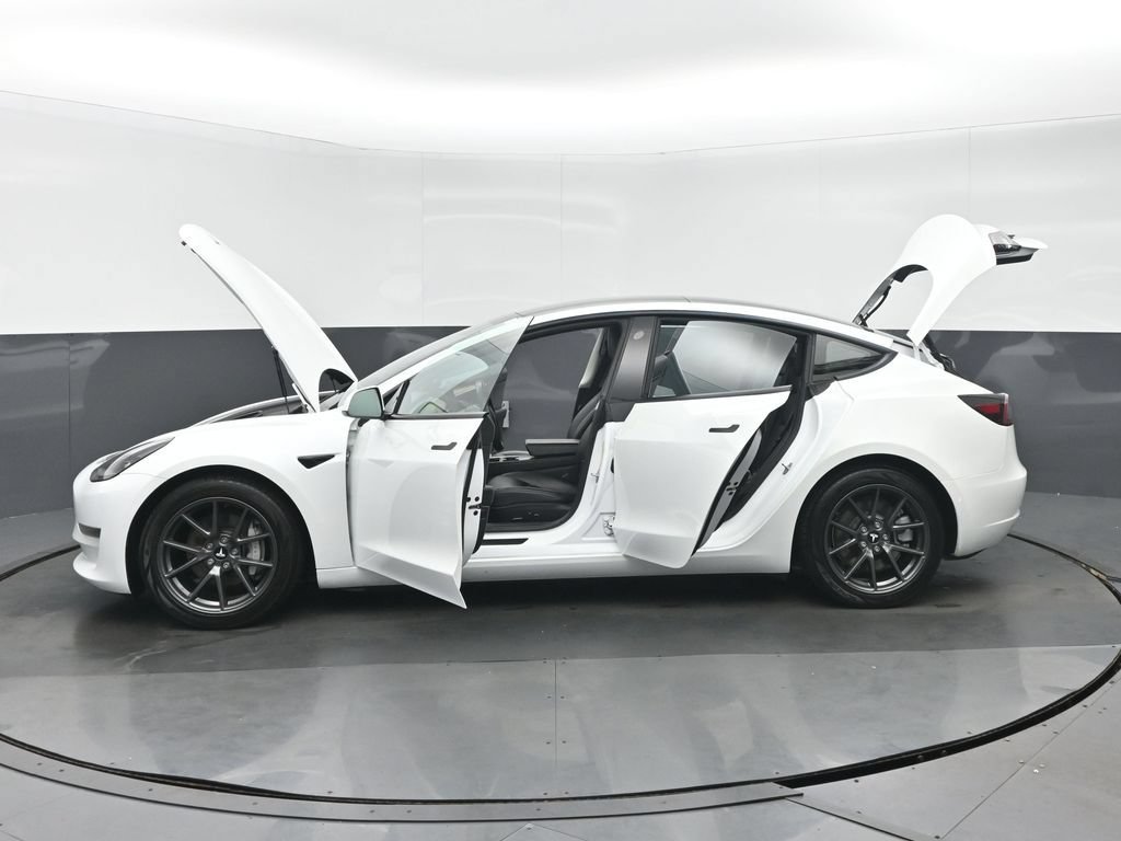 Used 2021 Tesla Model 3 Long Range AWD/4WD image 36