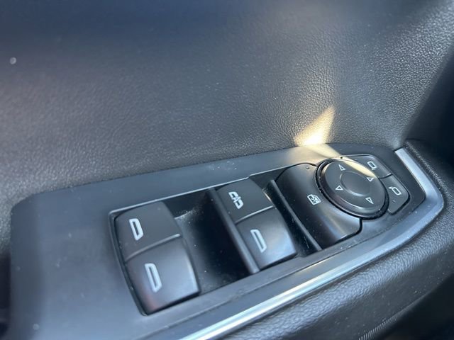 Used 2023 Chevrolet Silverado 1500 LT image 27