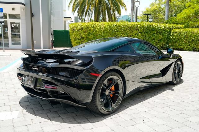 Used 2018 McLaren 720S Performance RWD image 24