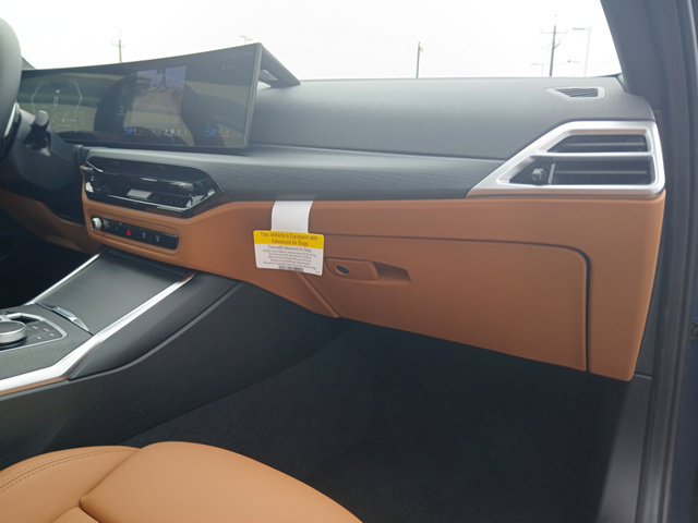 New 2026 BMW 330i Sedan w/ M Sport Package RWD image 18