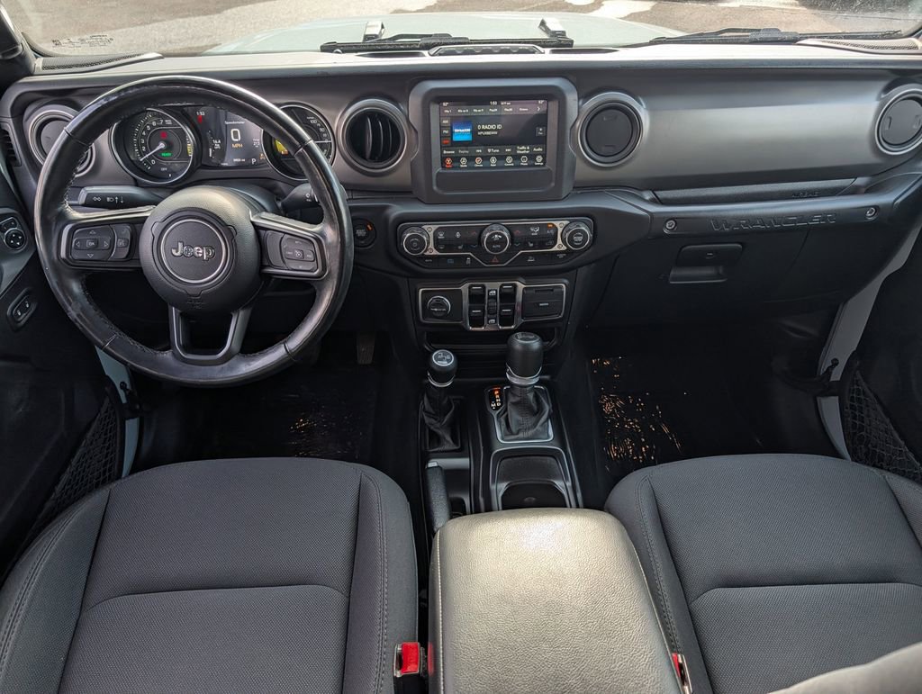 Used 2023 Jeep Wrangler Unlimited w/ Cold Weather Group image 21