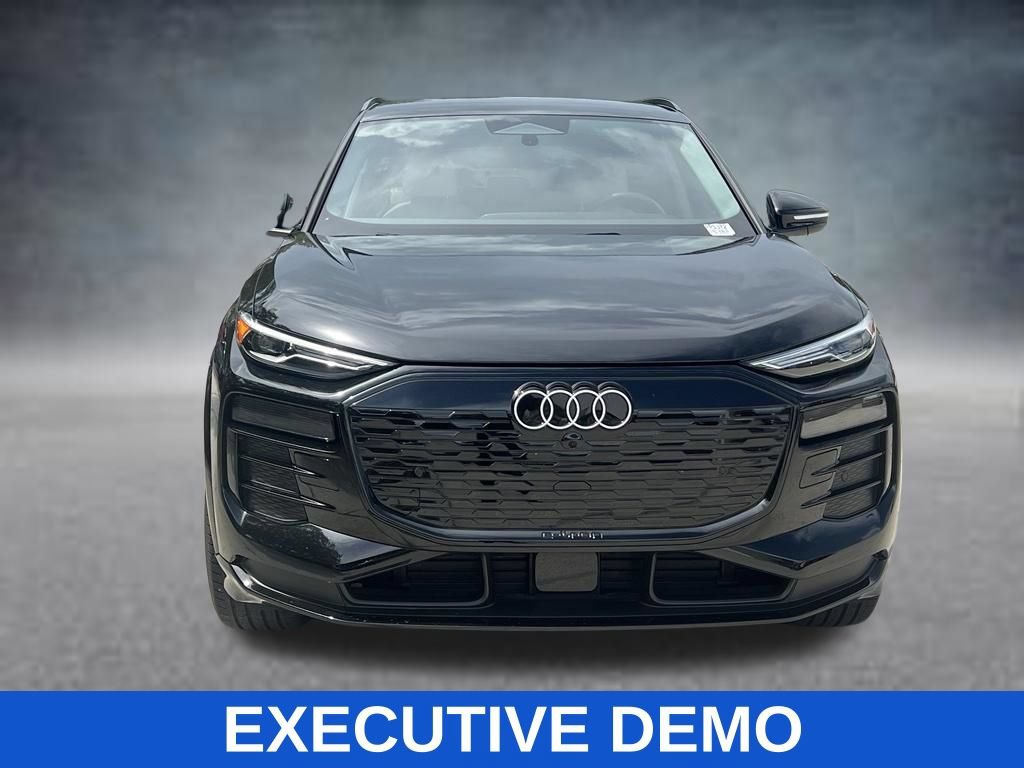 Used 2025 Audi Q6 e-tron Premium w/ Convenience Package RWD image 8