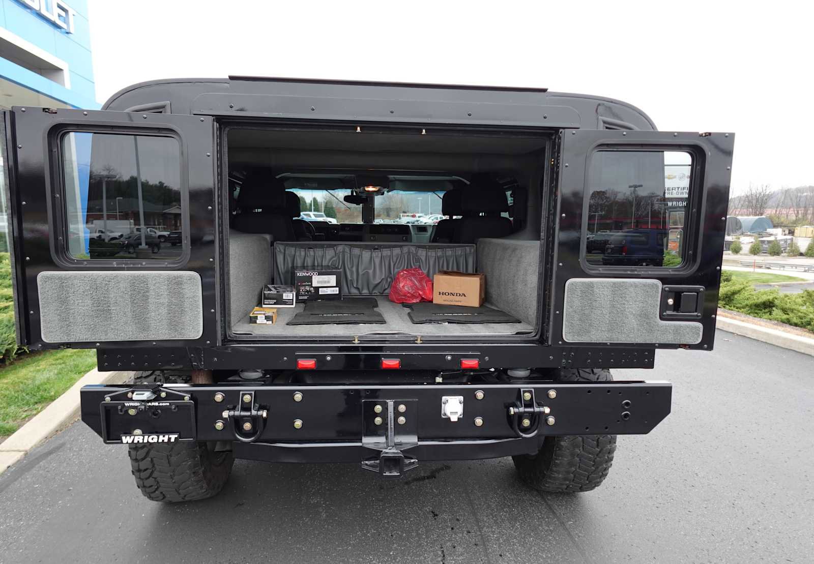 Used 2002 HUMMER H1 4-Door Wagon image 31