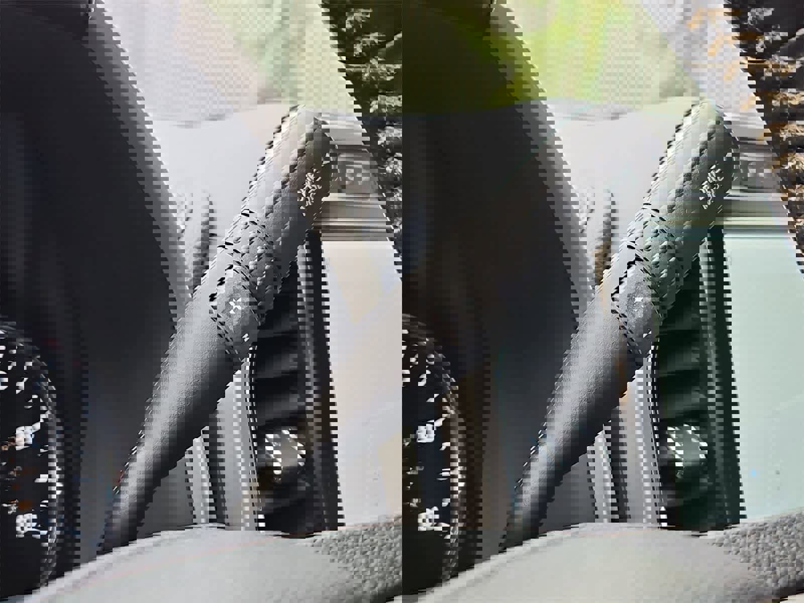 Used 2022 Ford F350 Lariat w/ FX4 Off-Road Package image 32