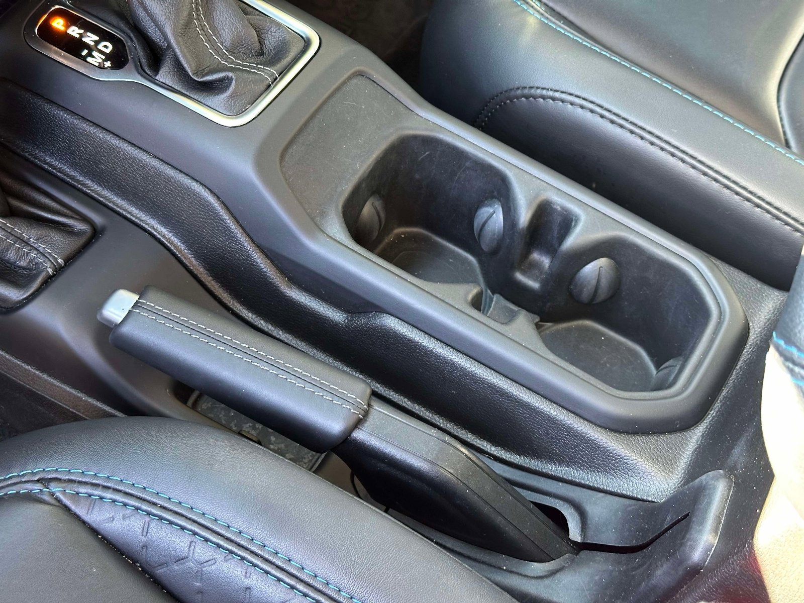 Used 2024 Jeep Wrangler High Altitude AWD/4WD image 33