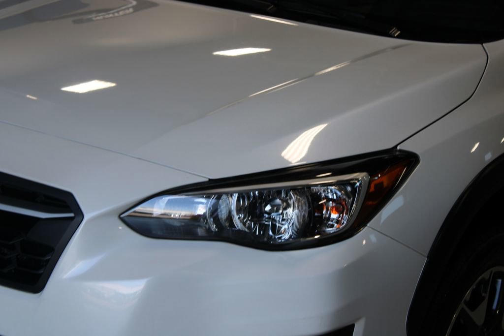 Used 2018 Subaru Crosstrek 2.0i Premium AWD/4WD image 2