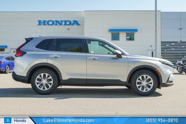Used 2025 Honda CR-V LX image 6