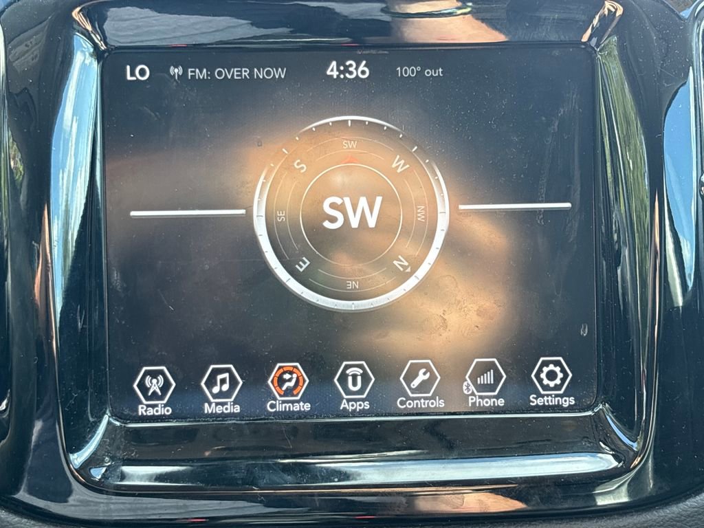 Used 2018 Jeep Compass Limited w/ Safe & Security Group FWD image 27