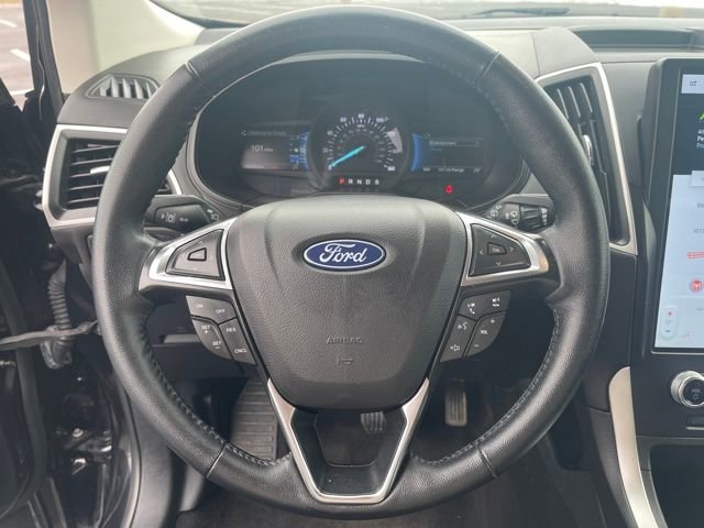Used 2024 Ford Edge SEL image 16