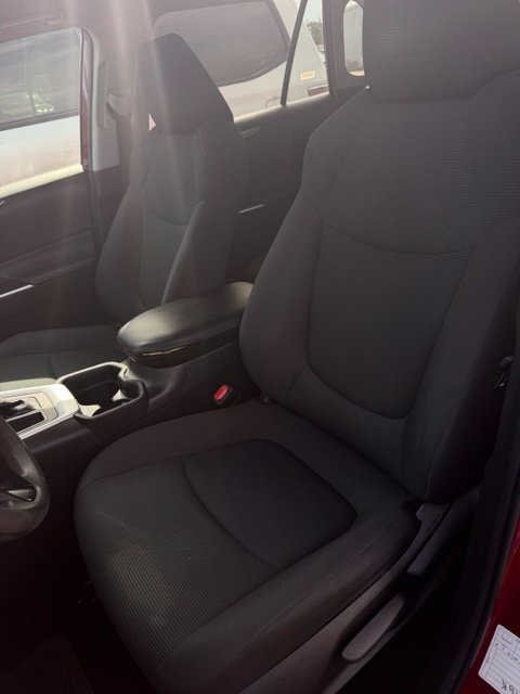 Used 2021 Toyota RAV4 LE FWD image 34