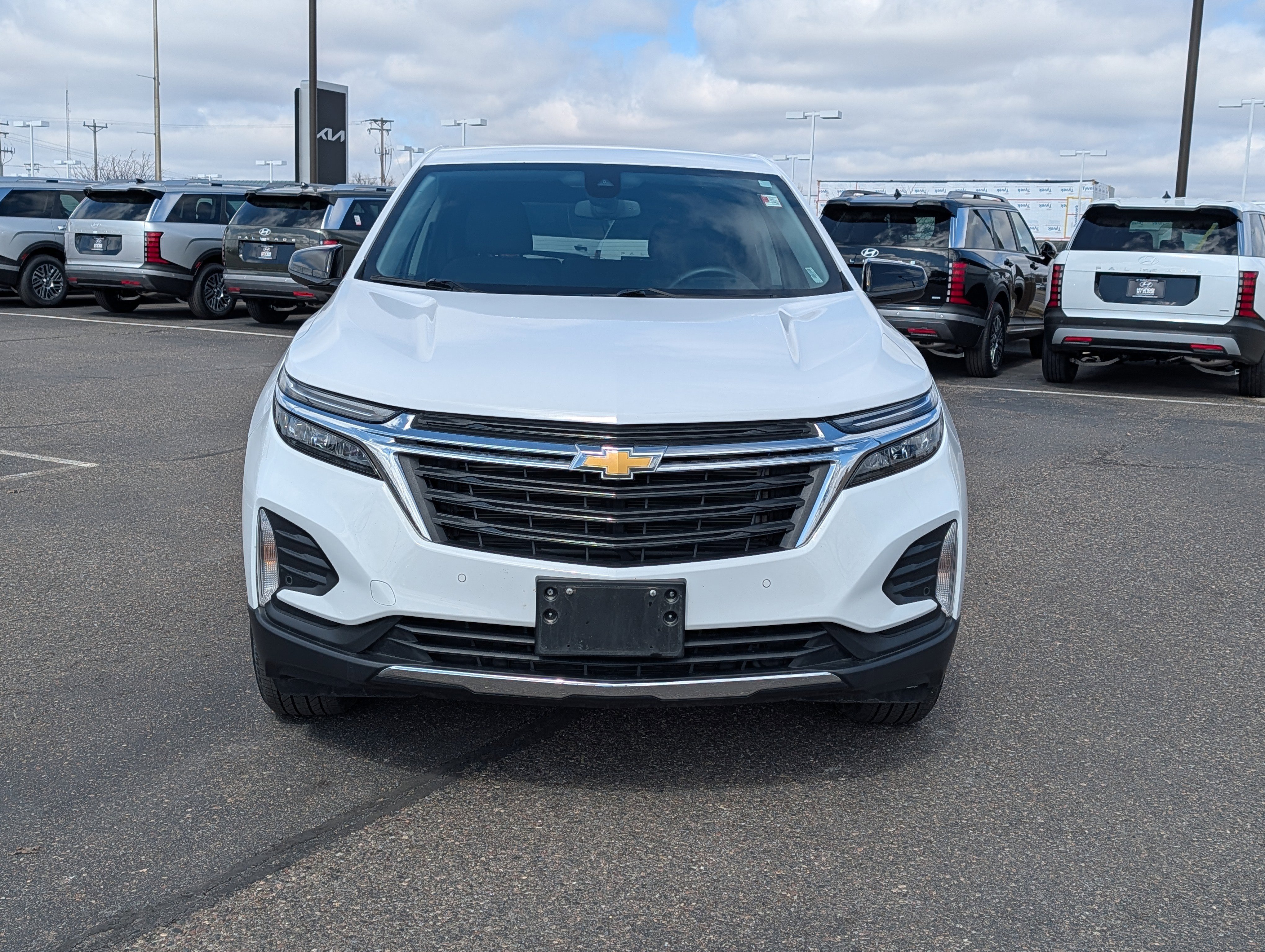 Used 2024 Chevrolet Equinox LT AWD/4WD image 8