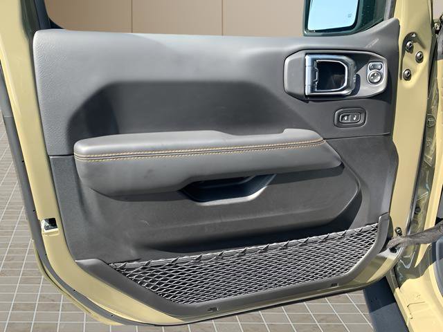 New 2025 Jeep Wrangler Unlimited Rubicon 392 image 15