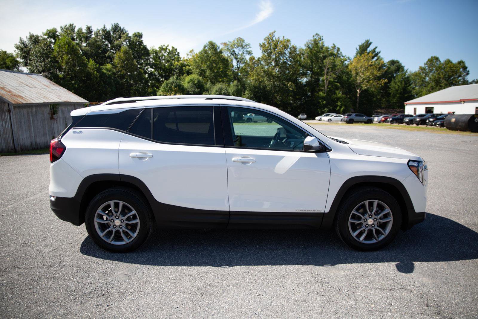 Used 2022 GMC Terrain SLT video 2