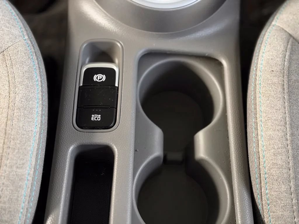 Used 2016 Kia Soul EV FWD image 27
