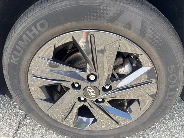 Used 2023 Hyundai Elantra SEL FWD image 10