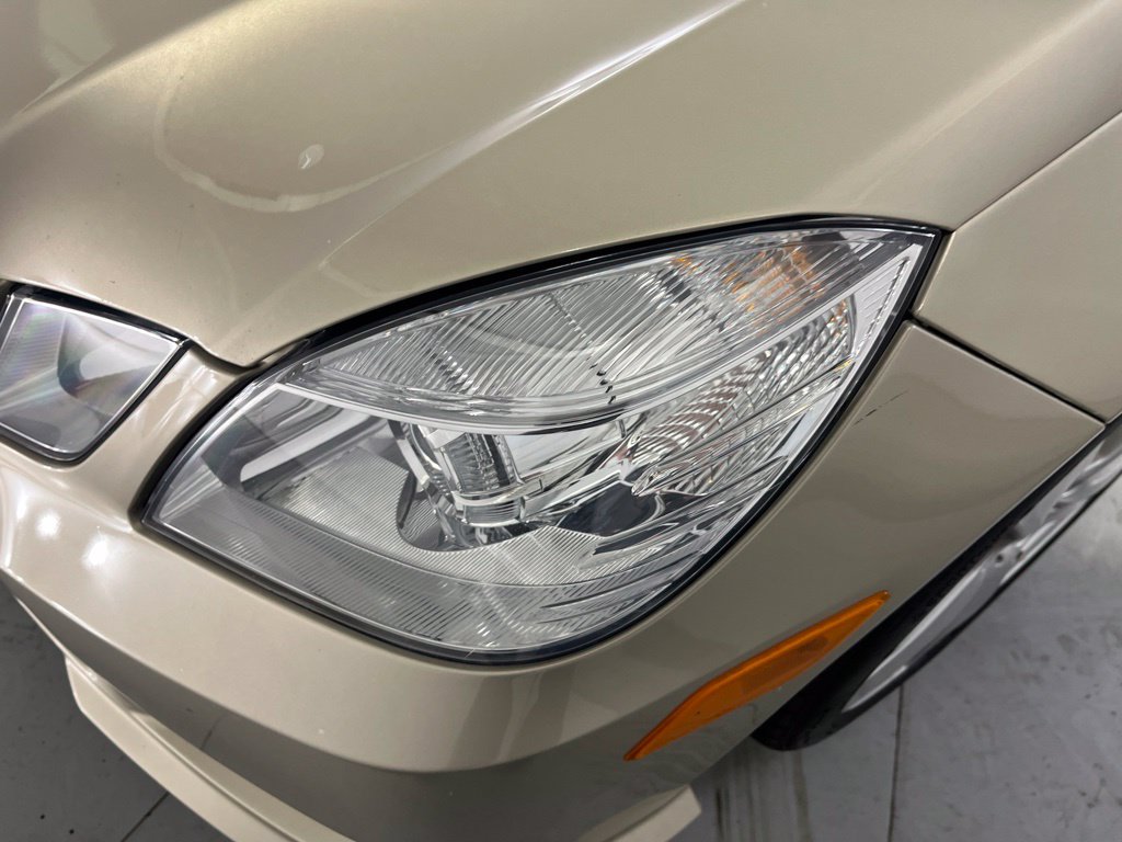 Used 2010 Mercedes-Benz E 350 Sedan image 34