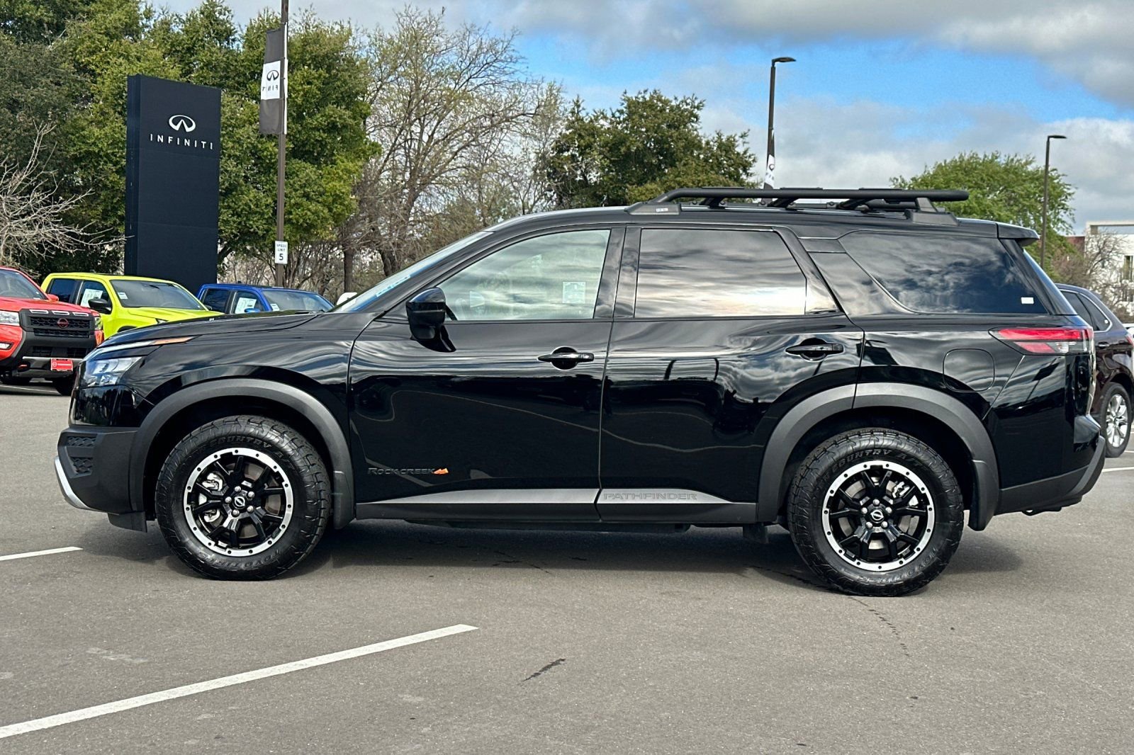 Certified 2025 Nissan Pathfinder Rock Creek image 7