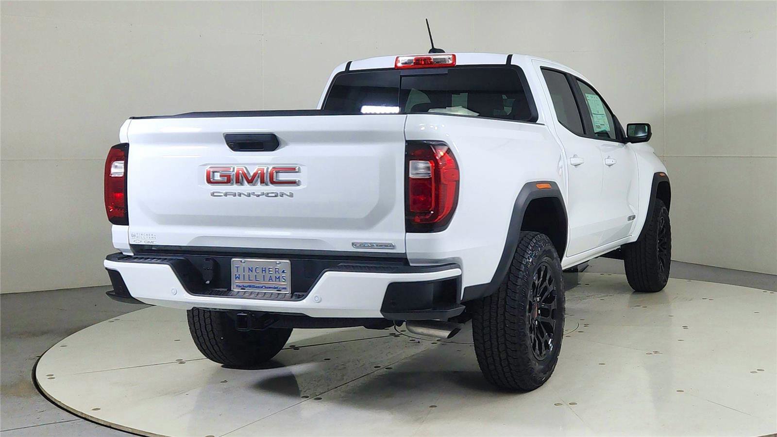 New 2026 GMC Canyon Elevation image 6