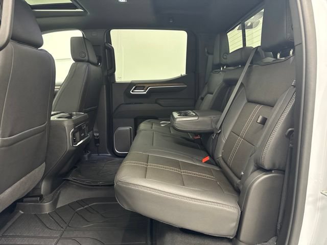 New 2026 Chevrolet Silverado 1500 High Country w/ Technology Package AWD/4WD image 30