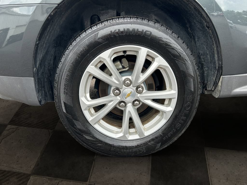 Used 2017 Chevrolet Equinox LT w/ Convenience Package FWD image 12