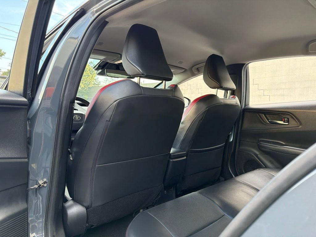 Used 2023 Toyota Prius Prime FWD image 19