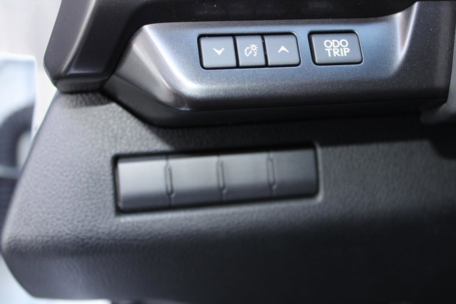 Used 2021 Lexus UX 250h w/ Accessory Package (Z2) AWD/4WD image 15