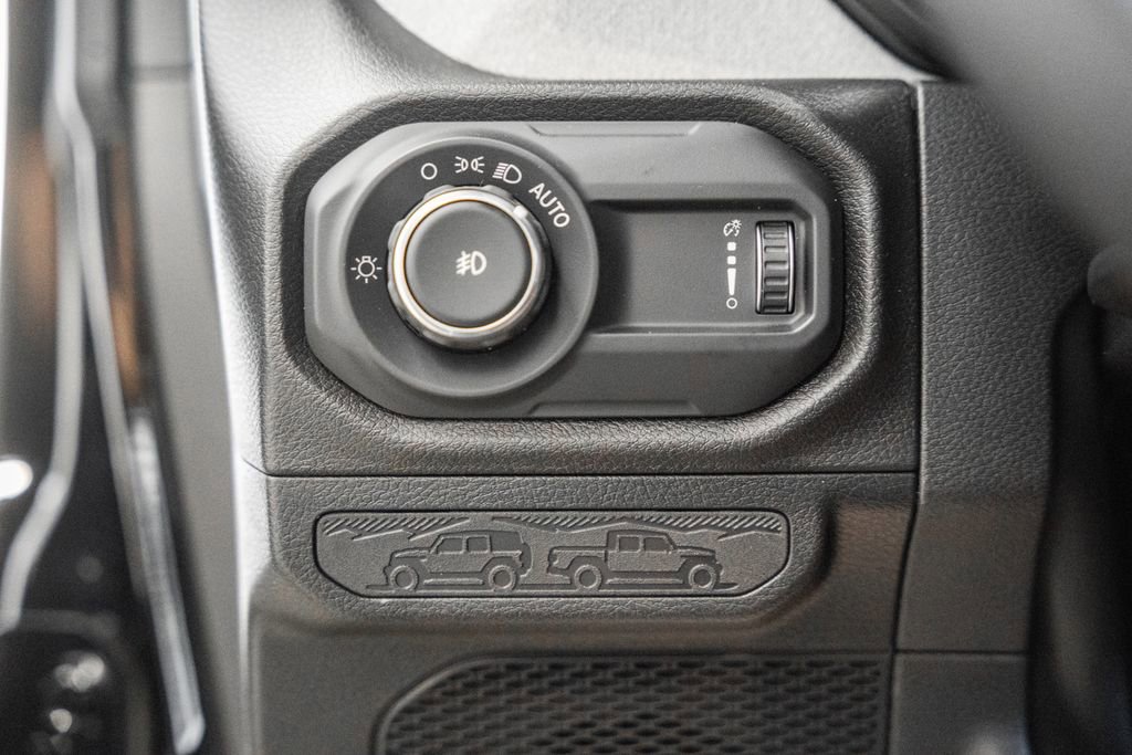 New 2026 Jeep Wrangler Sport S image 40