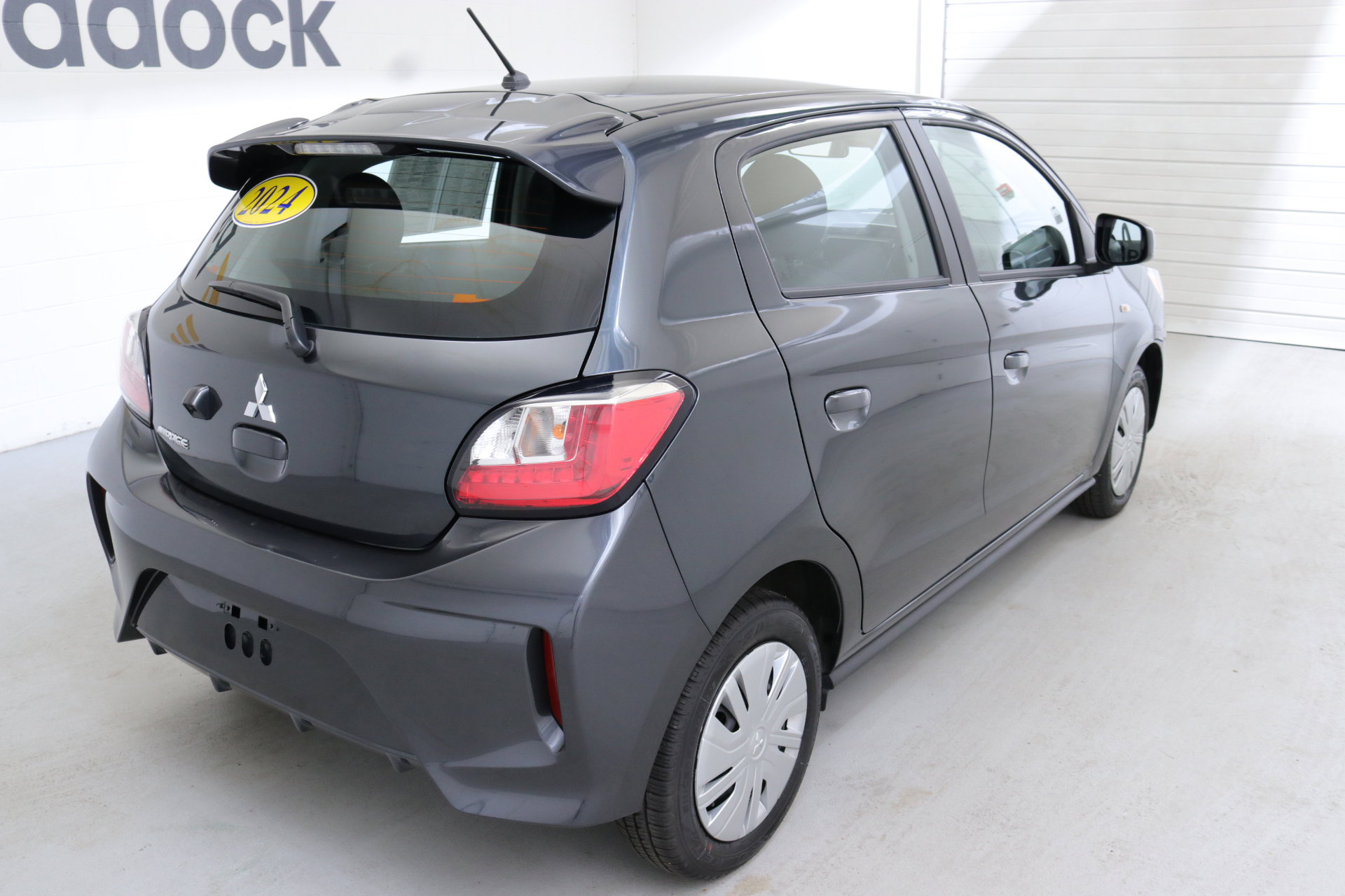 Used 2024 Mitsubishi Mirage LE image 8
