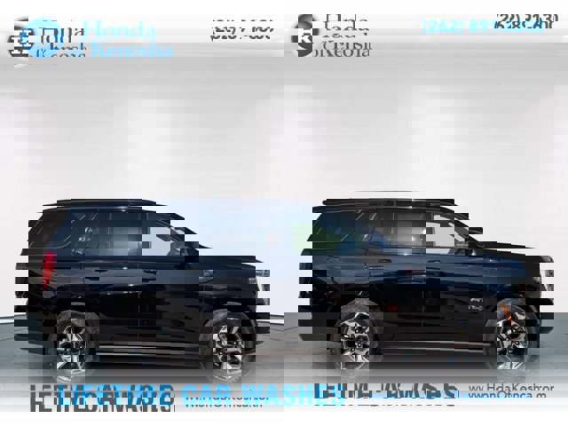 Used 2025 GMC Yukon AT4 Ultimate w/ LPO, Floor Liner Package image 7