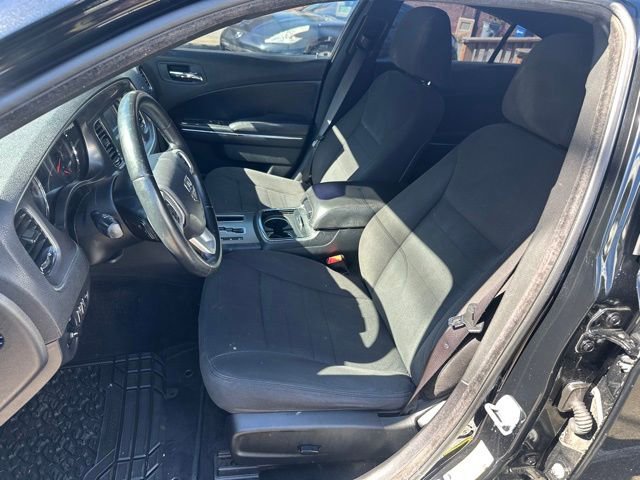 Used 2014 Dodge Charger SE w/ Connectivity Group RWD image 9
