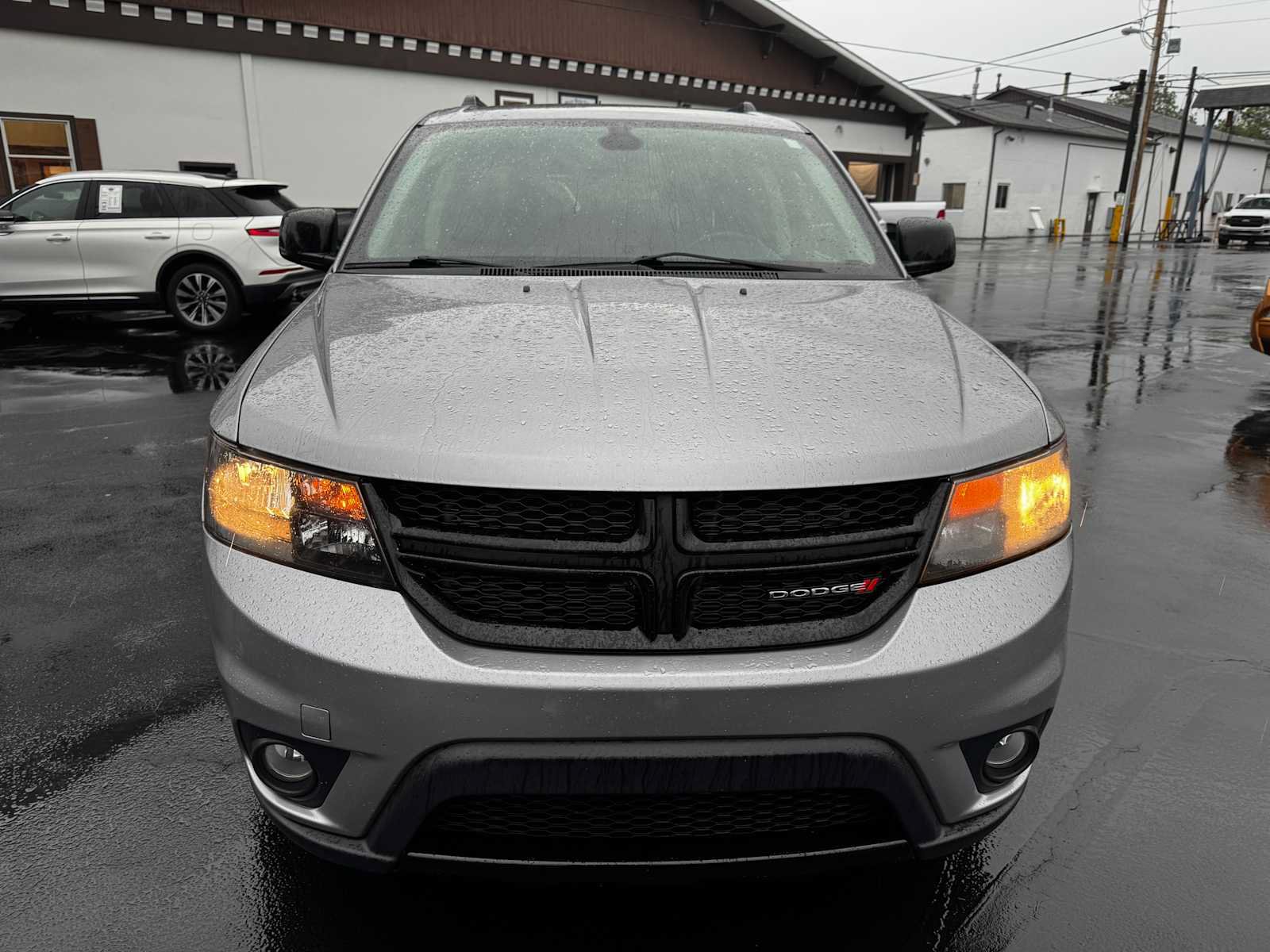 Used 2019 Dodge Journey SE w/ Premium Group FWD image 14
