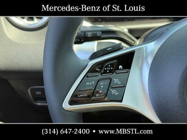 New 2026 Mercedes-Benz GLB 250 4MATIC image 16