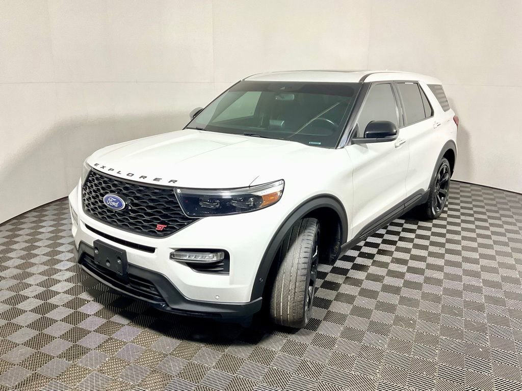 Used 2021 Ford Explorer ST w/ ST Street Pack image 11
