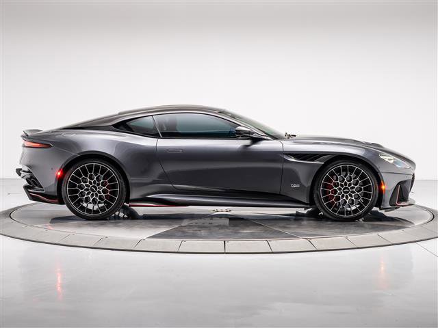 Used 2023 Aston Martin DBS Coupe image 15