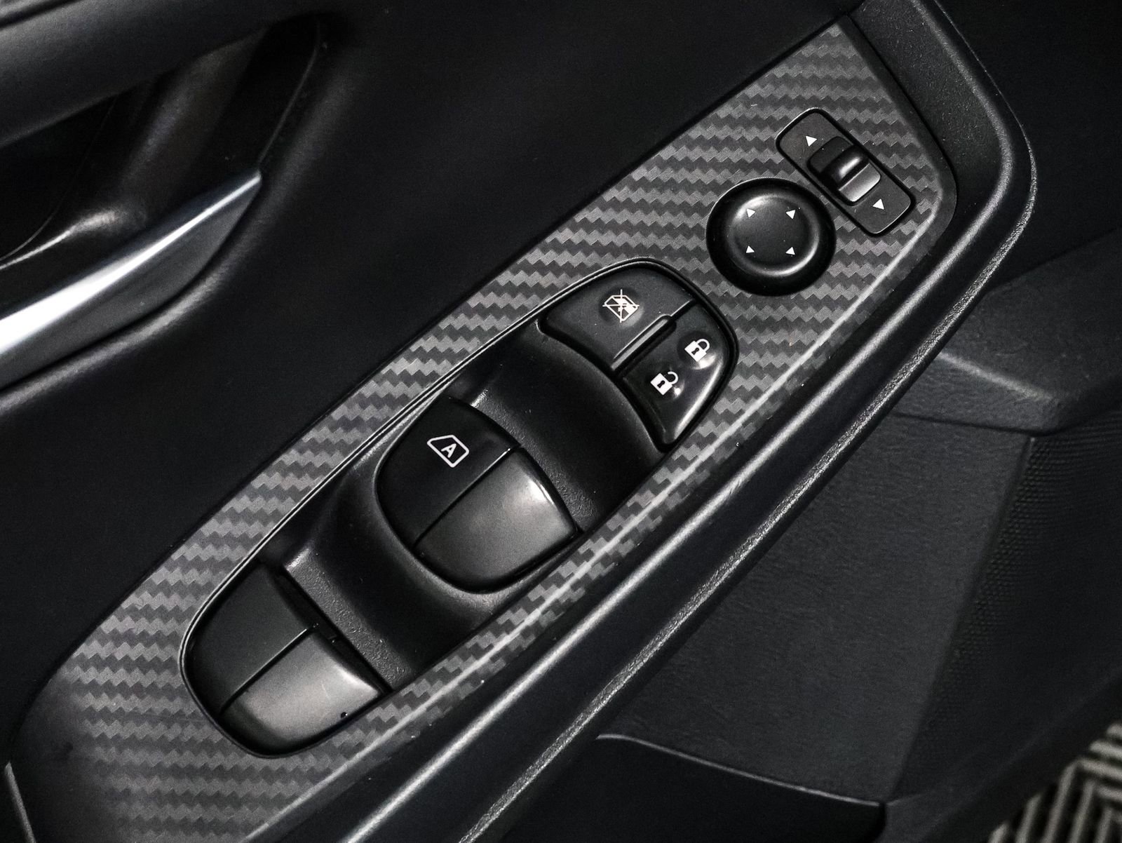 Used 2021 Nissan Sentra SV image 19