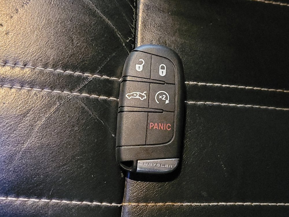 Used 2013 Chrysler 300 S image 32