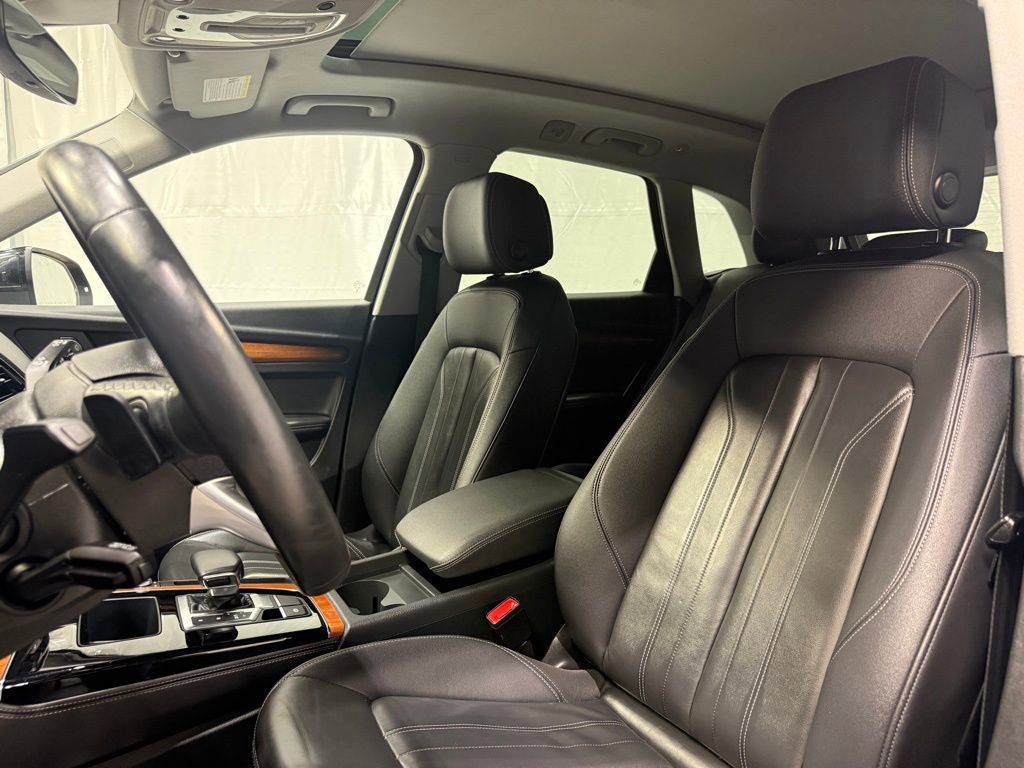 Used 2023 Audi Q5 2.0T Premium Plus AWD/4WD image 18